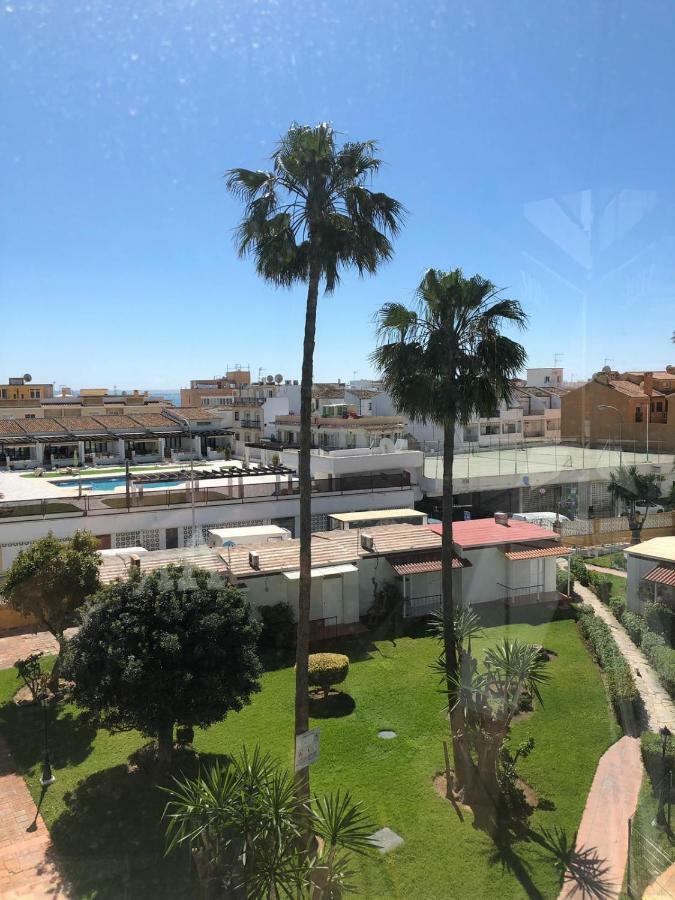 Holiday Studio By Meatina Torremolinos Luaran gambar